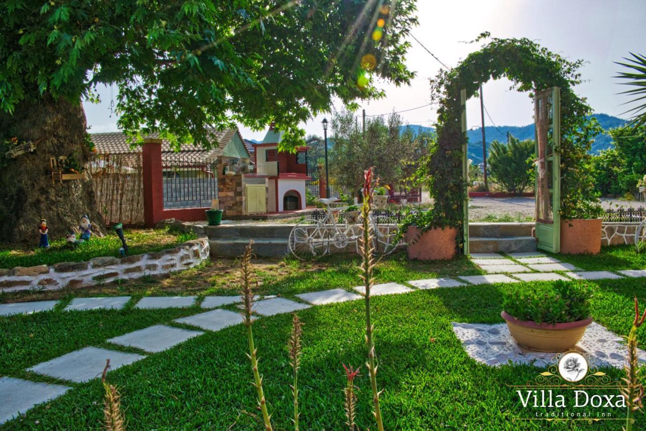 Villa Doxa Сарти Экстерьер фото